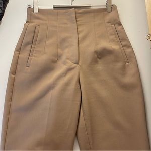 High waisted beige pants | zara | size medium